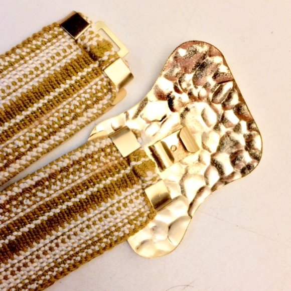 Vintage New Old Stock Fish Scale Cinch Belt
